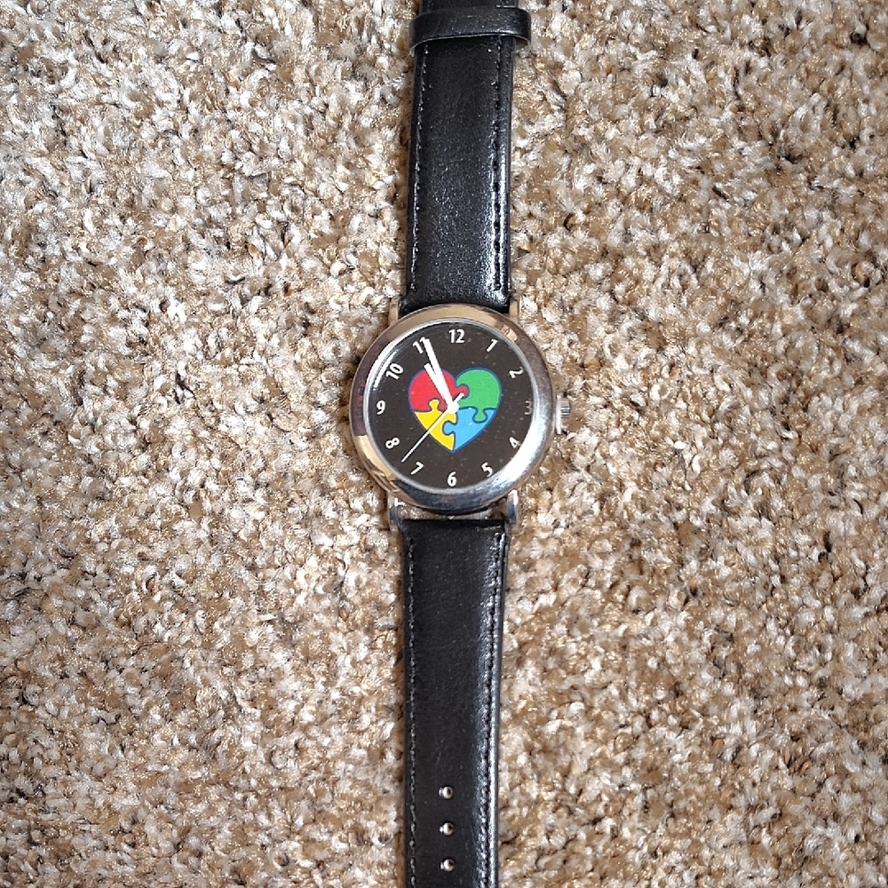 Black Leather Strap Watch with Puzzle Heart Dial